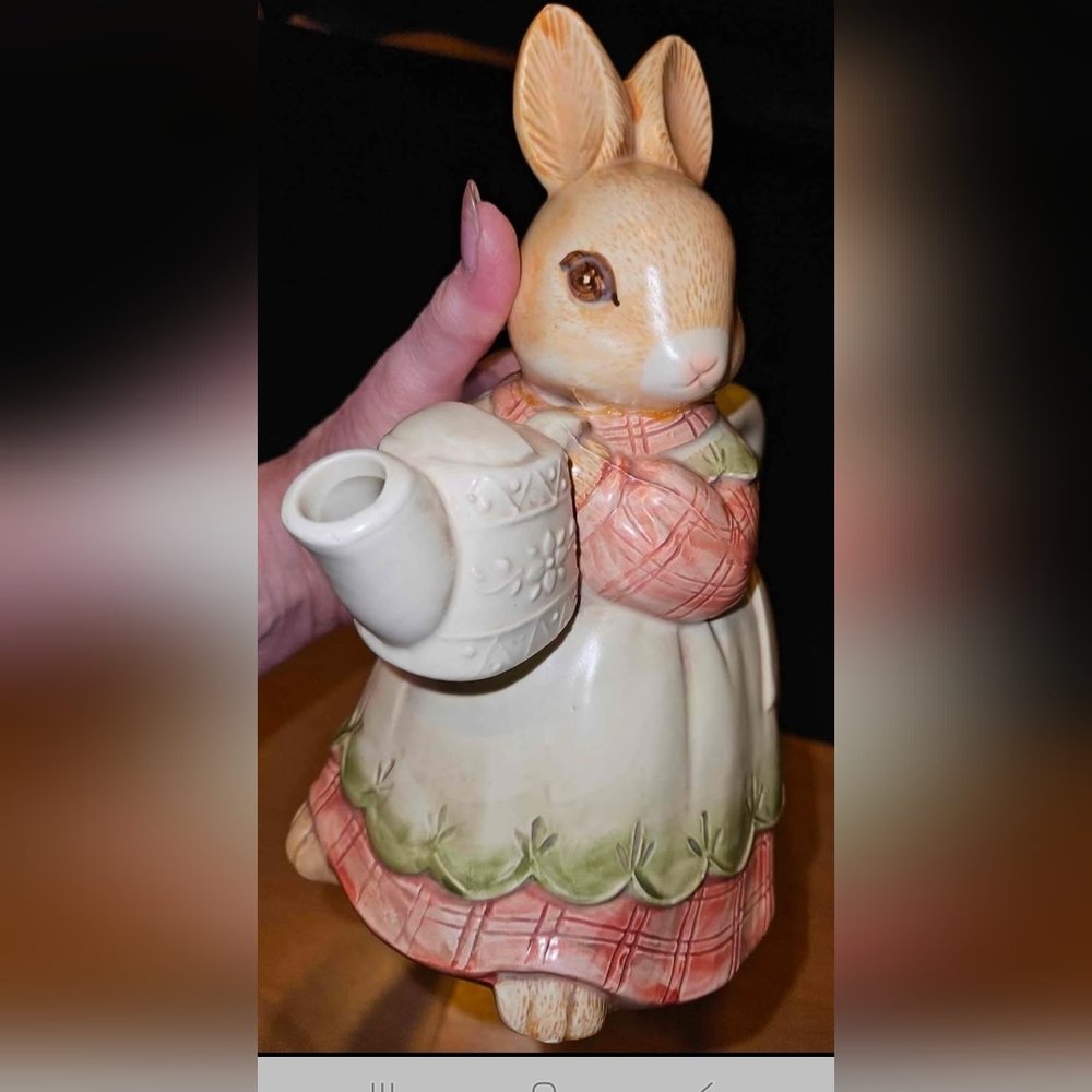 Vintage Rare Takahashi Rabbit Watering Jug